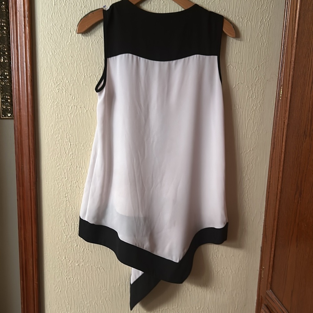 Joseph Ribkoff top. - Picture 2 of 4